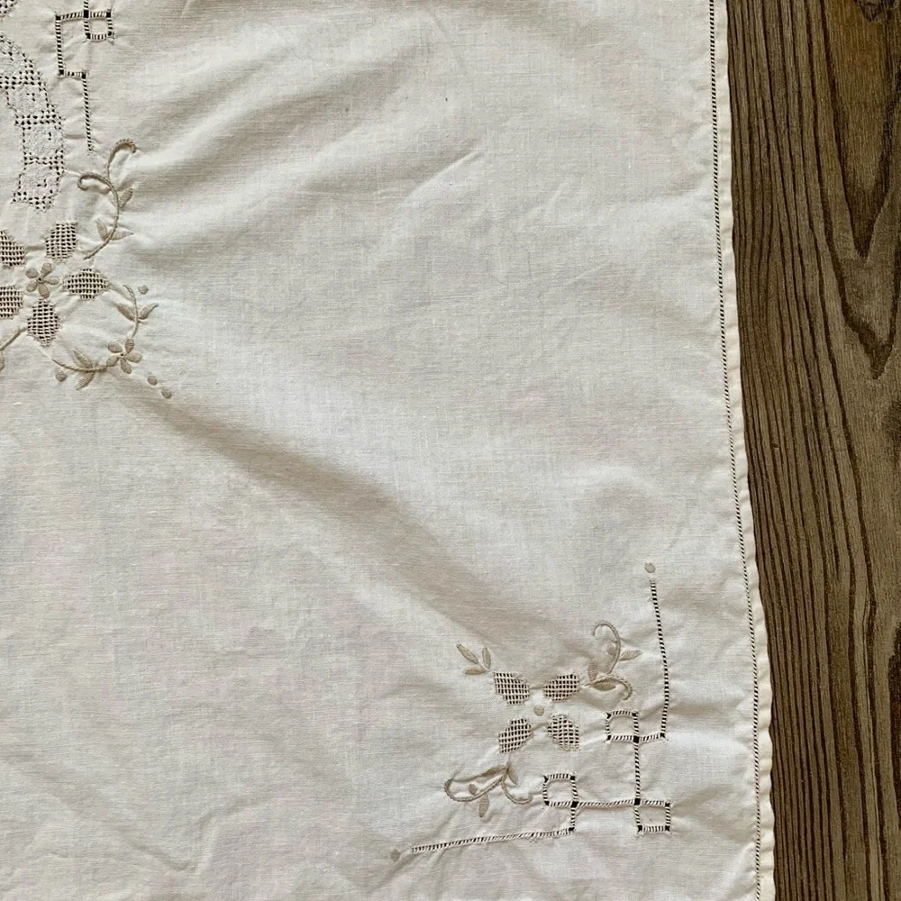 Vintage table cloths